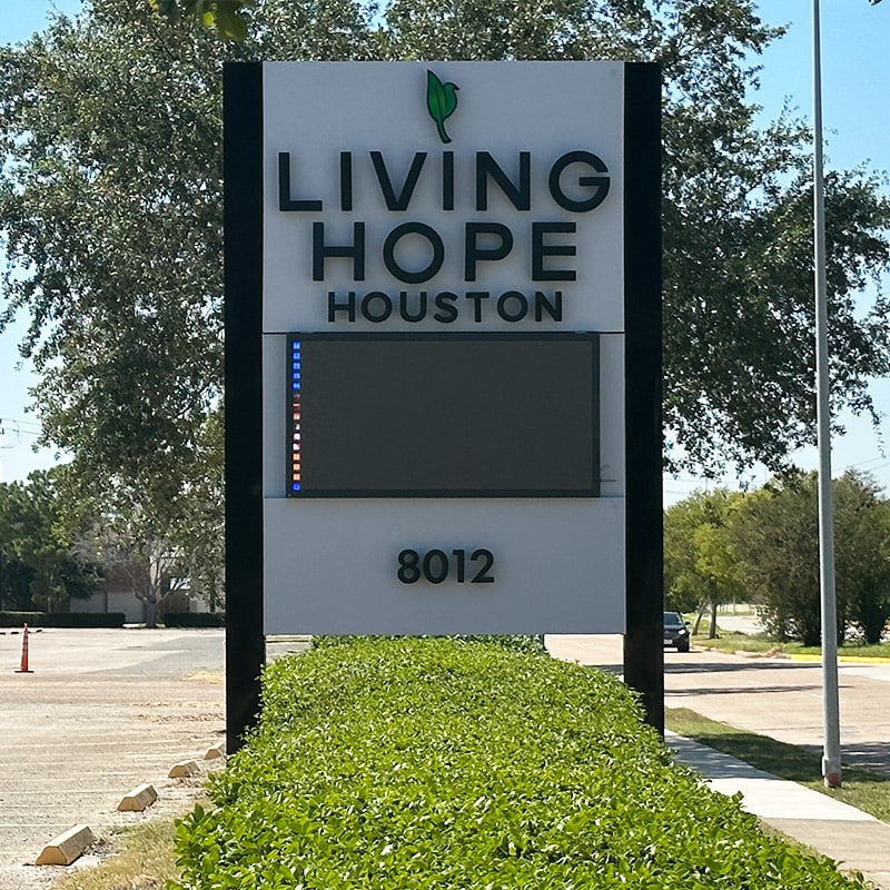 living-hope-monument-sign